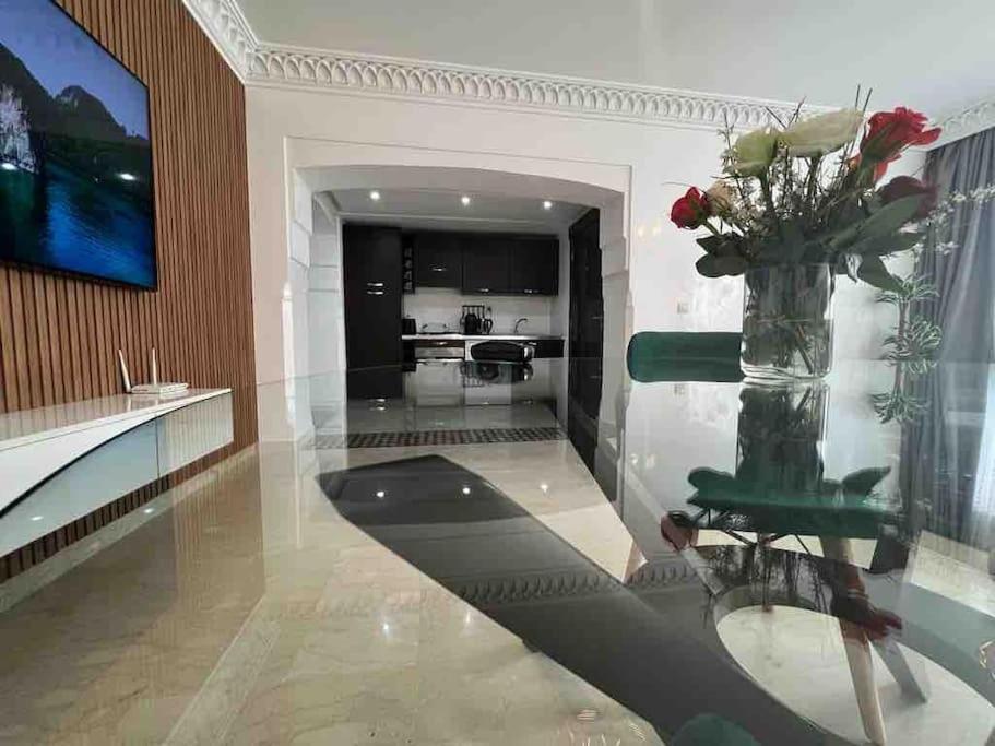 Luxueux /confort , L'hivernage شقة